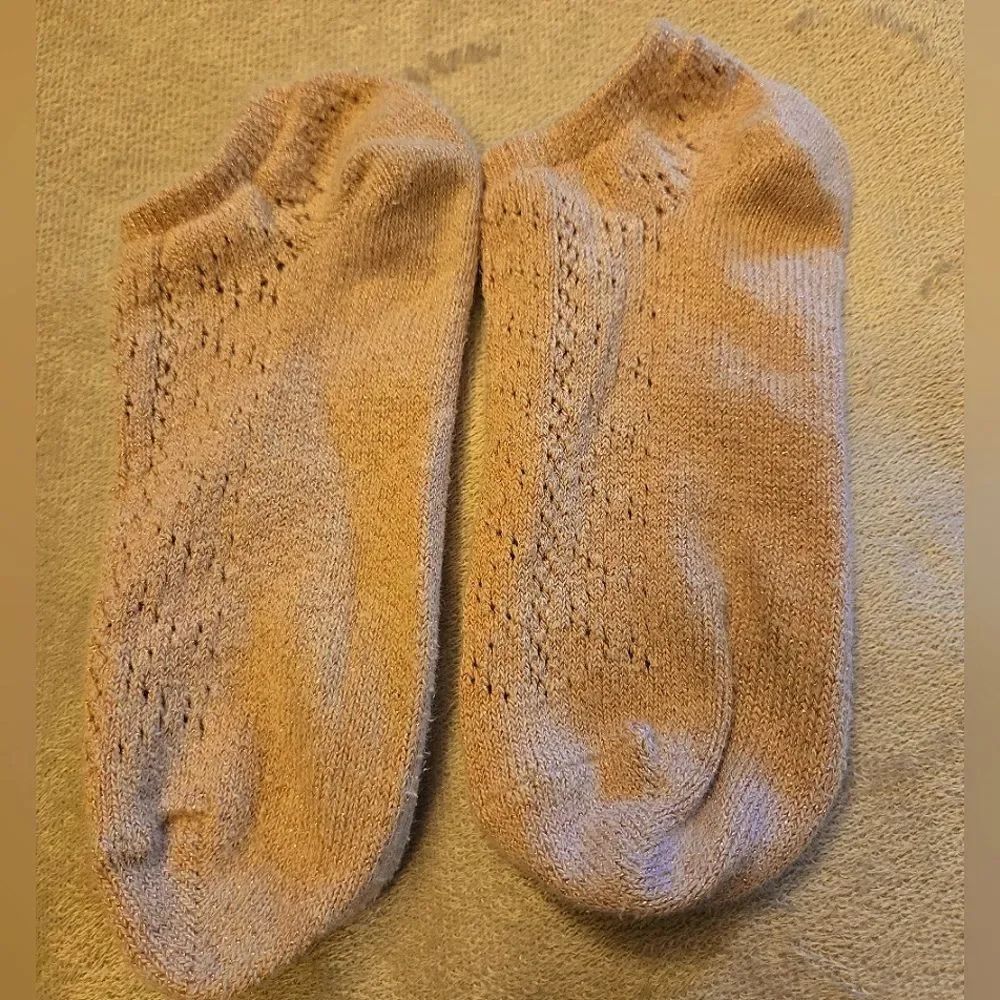 Metallic Pointelle Ankle Socks